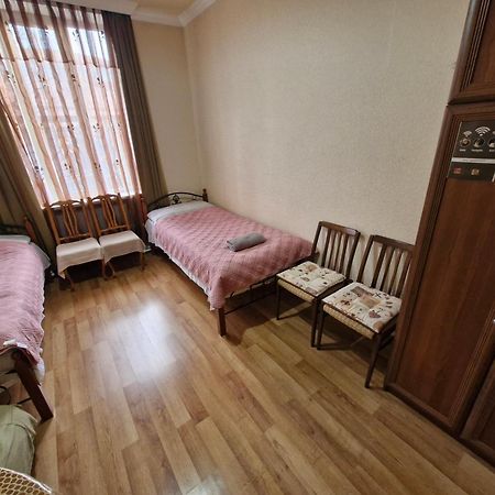 Tamari Guest House Telavi Extérieur photo