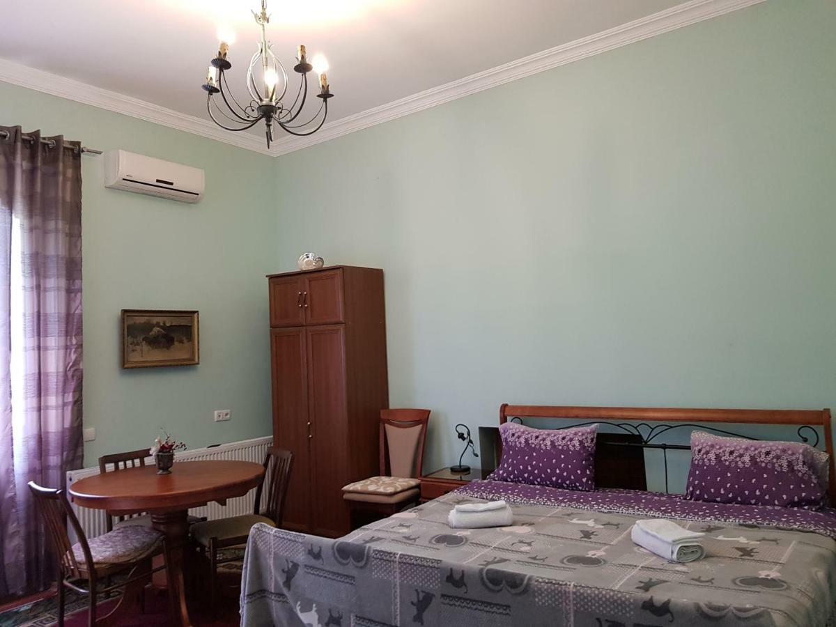 Tamari Guest House Telavi Extérieur photo
